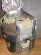 Фляга пластиковая с подстаканником-кружкой под флягу алюминий с чехлом Woodland. Новая