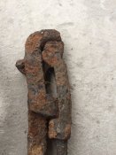 Крышка буржуйки, ключ ,карабин .(немец)