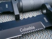 Ніж Colunbia 2558В, 32 см, в чохлі + кресало.