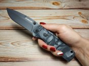 Складной нож от компании Taylor Brands LLC (Schrade). Модель SCHA12. Оригинал