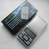 Весы ювелирные 200 г / 0,01 г карманные с батарейками (1 шт.)
