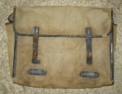 sacoche-trousse-allemande-14-18-à-identifier-marquée-TD.jpg