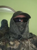 Кепка с камуфляжной сеткой для скрадной охоты или рыбалки