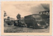 Orig._Foto_Mercedes_Benz_3000_Lkw_m._Wappen_b._Br_cke_in_DEMJANS.jpg