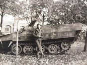German-Sd-Kfz-251-capture-photo.jpg