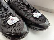 Новые чёрные кроссовки 43,5р(27,5см)