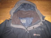 Лот №А2299 Куртка водонепроницаемая с Gore-Tex® мембраной Berghaus р.L