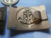 Морские кокарда и 2 пряхи . Украина .