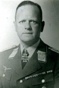 SM0205a.JPG