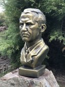 Бюст Євгена Коновальця