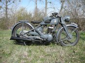 TWN Triumph BD 250 1943r.jpg