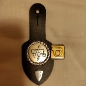 Нагрудный знак специалиста , связь Швейцария+ знак за стрельбу