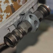 Крепление фонаря на шлем