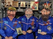EkJUOPzWkAIB-7K.jpg