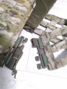 Продам плитоноску в цвете мультикам с системой быстрого сброса ROC. Цена 1500грн.