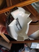 Антуражная немецкая пепельница на войну с рекламой сигарет