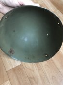 Каска итальянского десантника М42/60