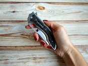 Складной нож от компании Columbia River Knife and Tool (CRKT). Модель Fossil (5470). Оригинал