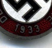 Знак симпатий NSDAP «Deutschland Erwache» (23 мм.)