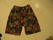 Шорти камуфляж. Швейцарія.б.в.50%бавовна.50%синтетика.