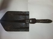Складная немецкая саперная лопатка