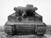 Болт с петель люка Тигр-1