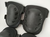 Наколенники и налокотники тактические для защиты суставов (черные)