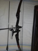 раскладной лук"Junxing 185" + обвесы+стрелы с тубусом+зап.плечи