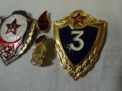 Значки разные 5 шт