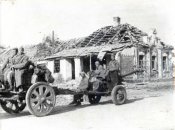 Артилл вошли в гор. Ул.Дзержинского 24.10.43.jpg