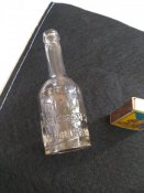 Маленькі пляшки