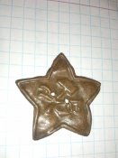 Кокарда РККА - Плуг и Молот.