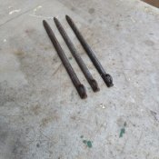 Кілочки німецьких палаток.