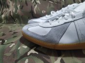 Кожаные тренировочные кроссовки Bundeswehr (белые). ВС Германии, оригинал. Размер 280