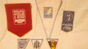 6 разных вымпелов .