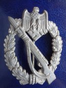 Пехотный знак.