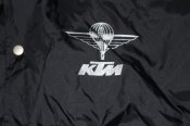 raincoat_02.JPG