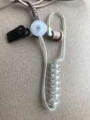 Гарнитура скрытого ношения Kenwood KHS-8BЕ бежевая.