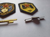 3 шеврона СА , 3 заколки