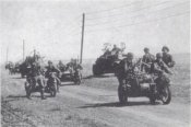 4=Разведбатальон Leibstandarte возле города Херсон. Украина, 22 августа 1941 года..JPG