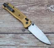 Нож Benchmade Bugout 535