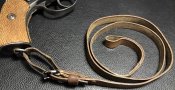 К Нагану: кожаный тренчик 30 - х годов ( 1 тип ),оригинал, к л е й м о