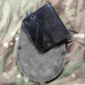 Шкіряний чохол для кайданок . Оригінал поліції Великобританії.