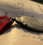 Боевая Медаль «За зимнюю кампанию на Востоке (1941-42) в состоянии!
