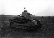 Tank_1b9028409f_1-001.jpg