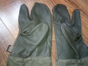 Рукавицы трёхпалые стрелковые Бундесвер (оригинал). Рукавицы военные олива р.8,5 (лот №10)