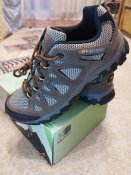 Треккинговые кроссовки Karrimor.