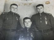 фото медалисты РККА с шифровками на погонах