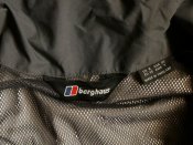 Куртка-ветровка мембранная Berghaus трекинговая чёрная size XS/42 новая.