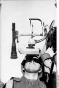 Bundesarchiv_Bild_101I-301-1957-36%2C_Nordfrankreich%2C_Zwillings-Flak.jpg